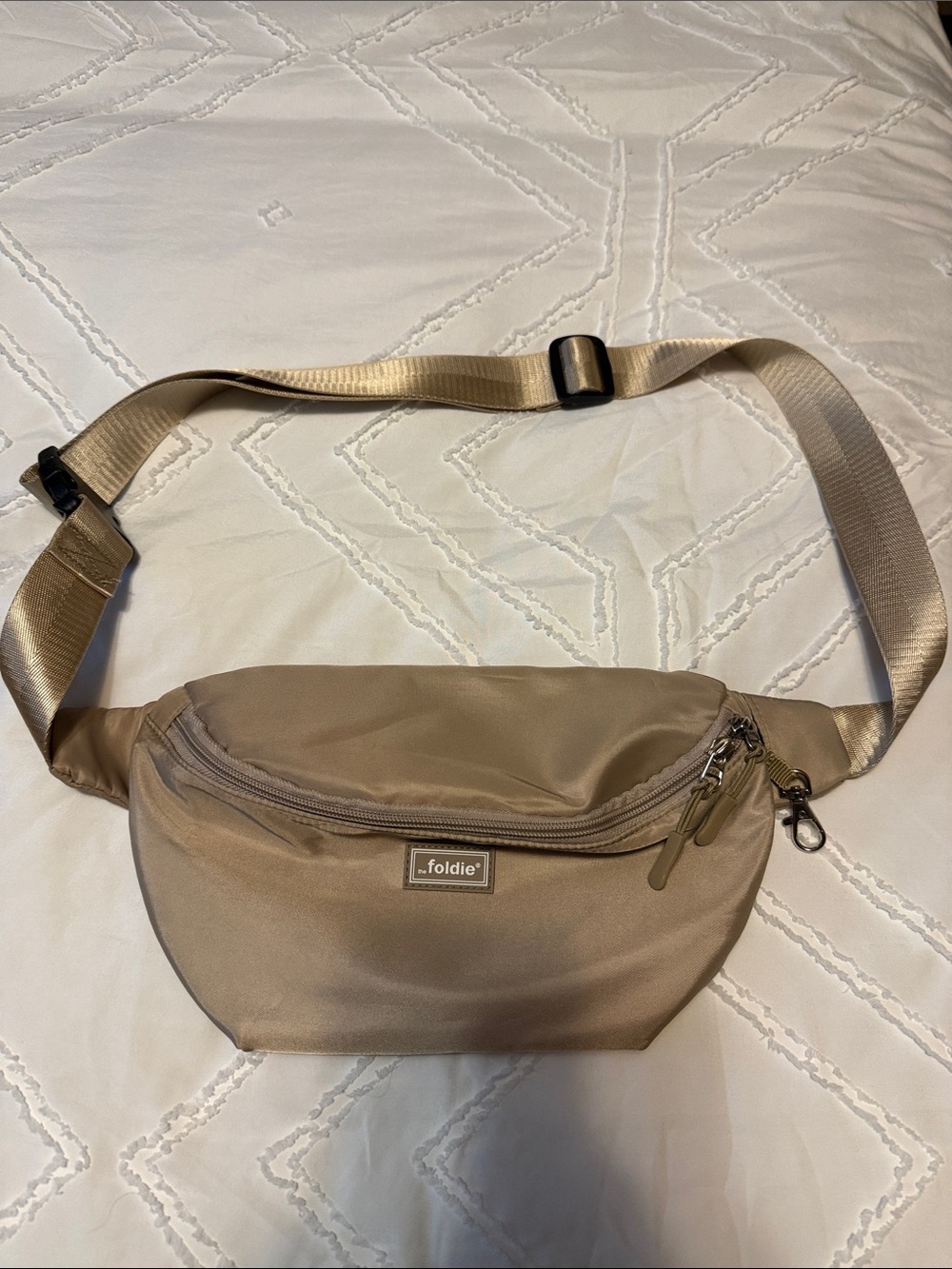 Foldie Beige Women's Crossbody Bag
